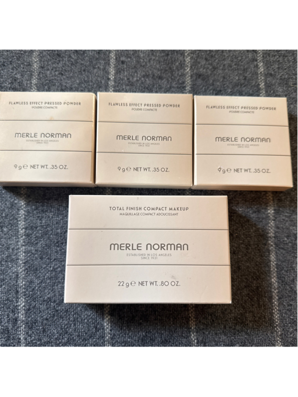 Merle Norman Makeup Lot 3 Flawless Effect Pressed Powder Translucent w/bonus